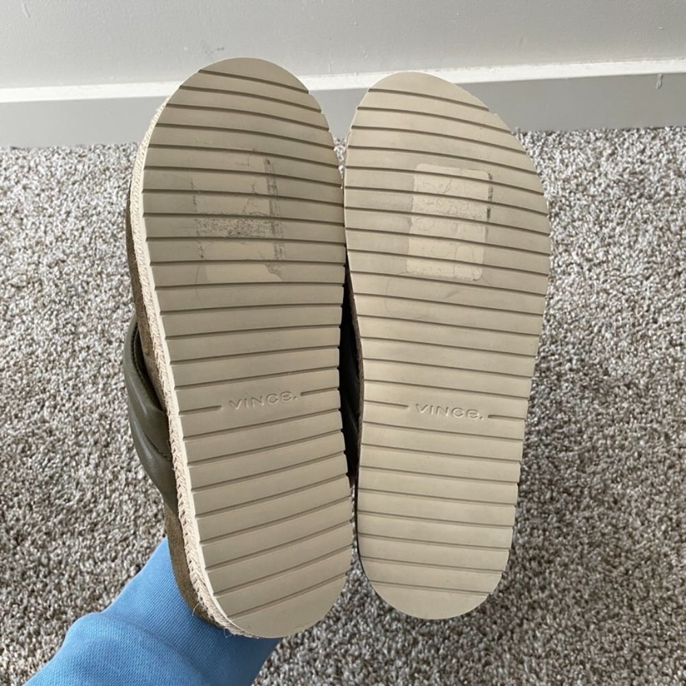 VINCE | New Forest Green Espadrille Platform Leather Flip Flop - Picture 6 of 11